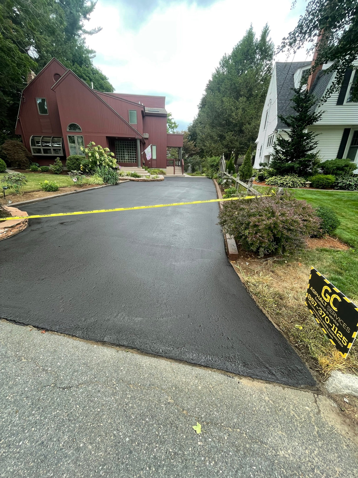 Sealcoating