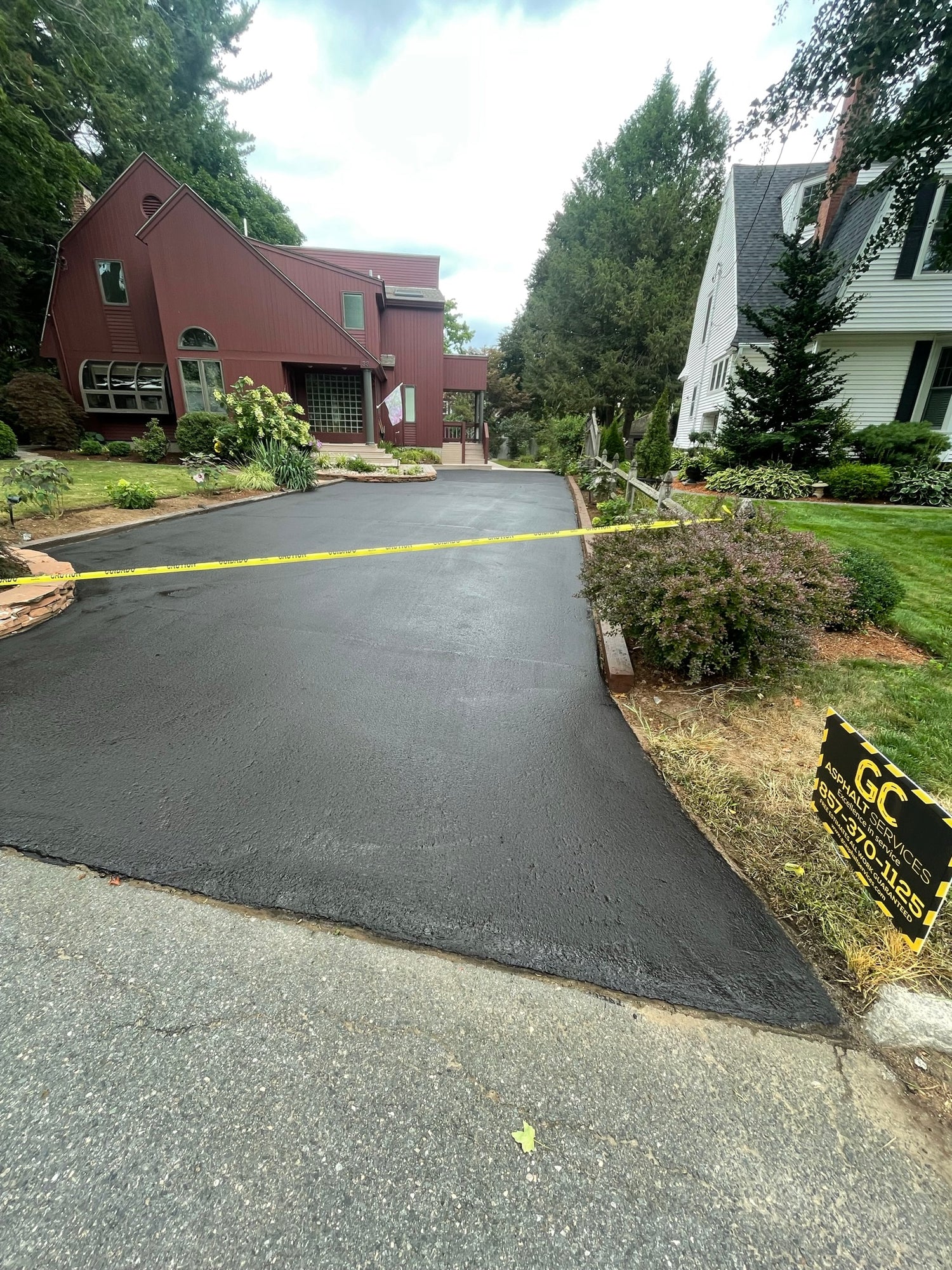 Sealcoating